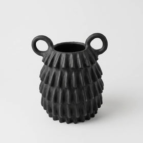 Vaso Duna com Alça (Preto) - Auriel Nazaré